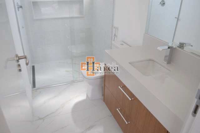 Sobrado à venda com 3 quartos, 219m² - Foto 11