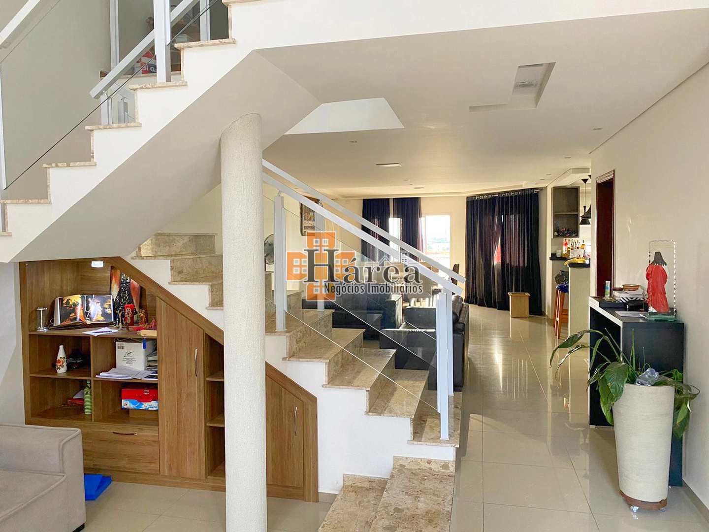 Casa de Condomínio à venda com 3 quartos, 350m² - Foto 3