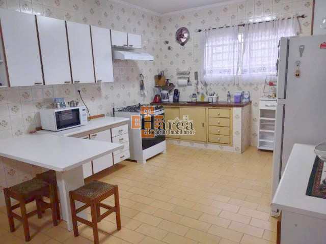 Casa à venda com 3 quartos, 200m² - Foto 11