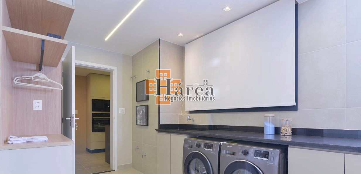 Apartamento à venda com 4 quartos, 220m² - Foto 19