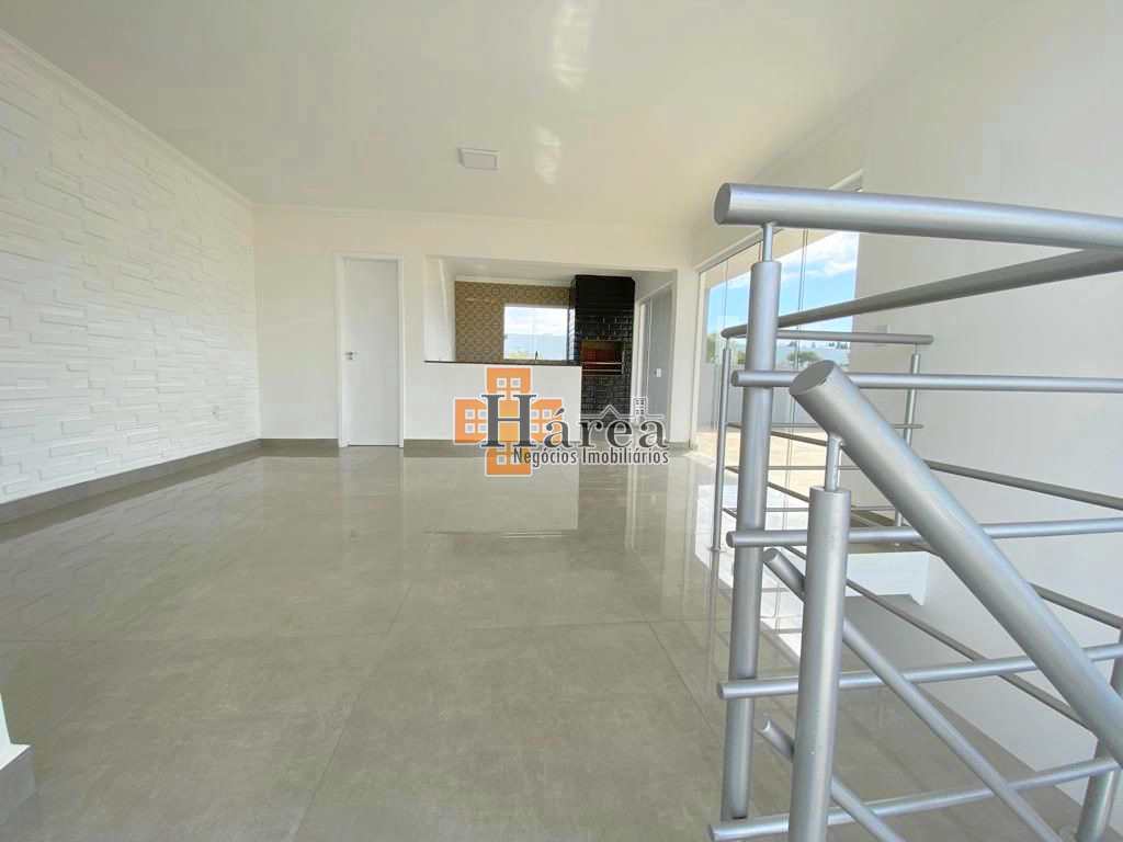 Apartamento à venda com 3 quartos, 180m² - Foto 2