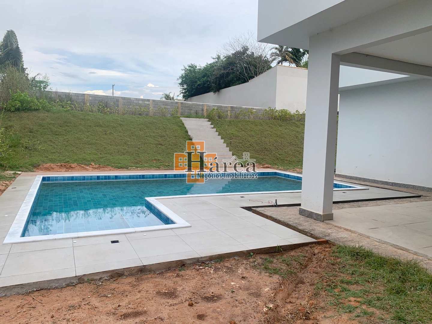 Casa de Condomínio à venda com 4 quartos, 350m² - Foto 17