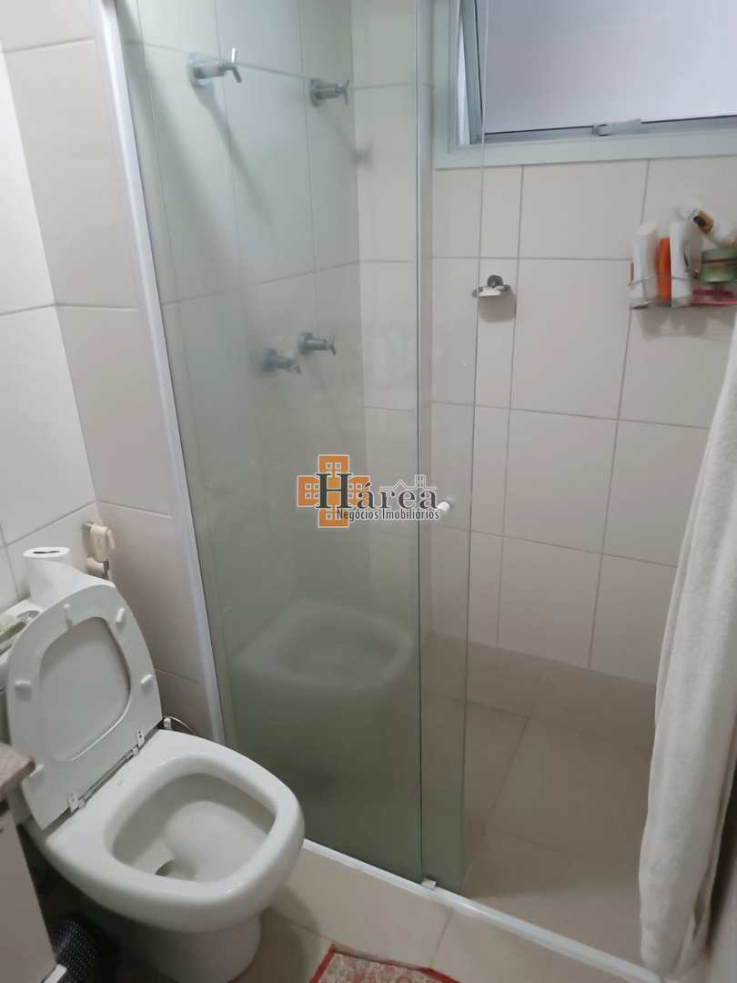 Apartamento à venda com 2 quartos, 67m² - Foto 14