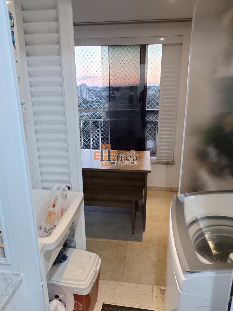 Apartamento à venda com 2 quartos, 67m² - Foto 17