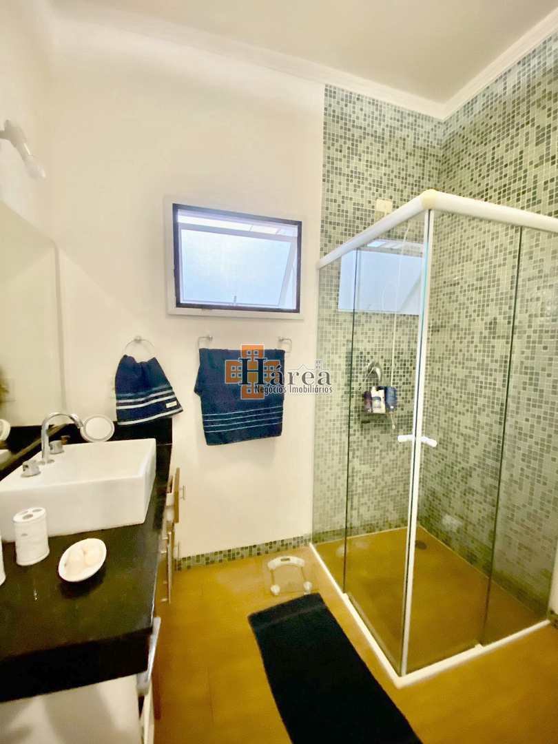 Sobrado à venda com 4 quartos, 300m² - Foto 11