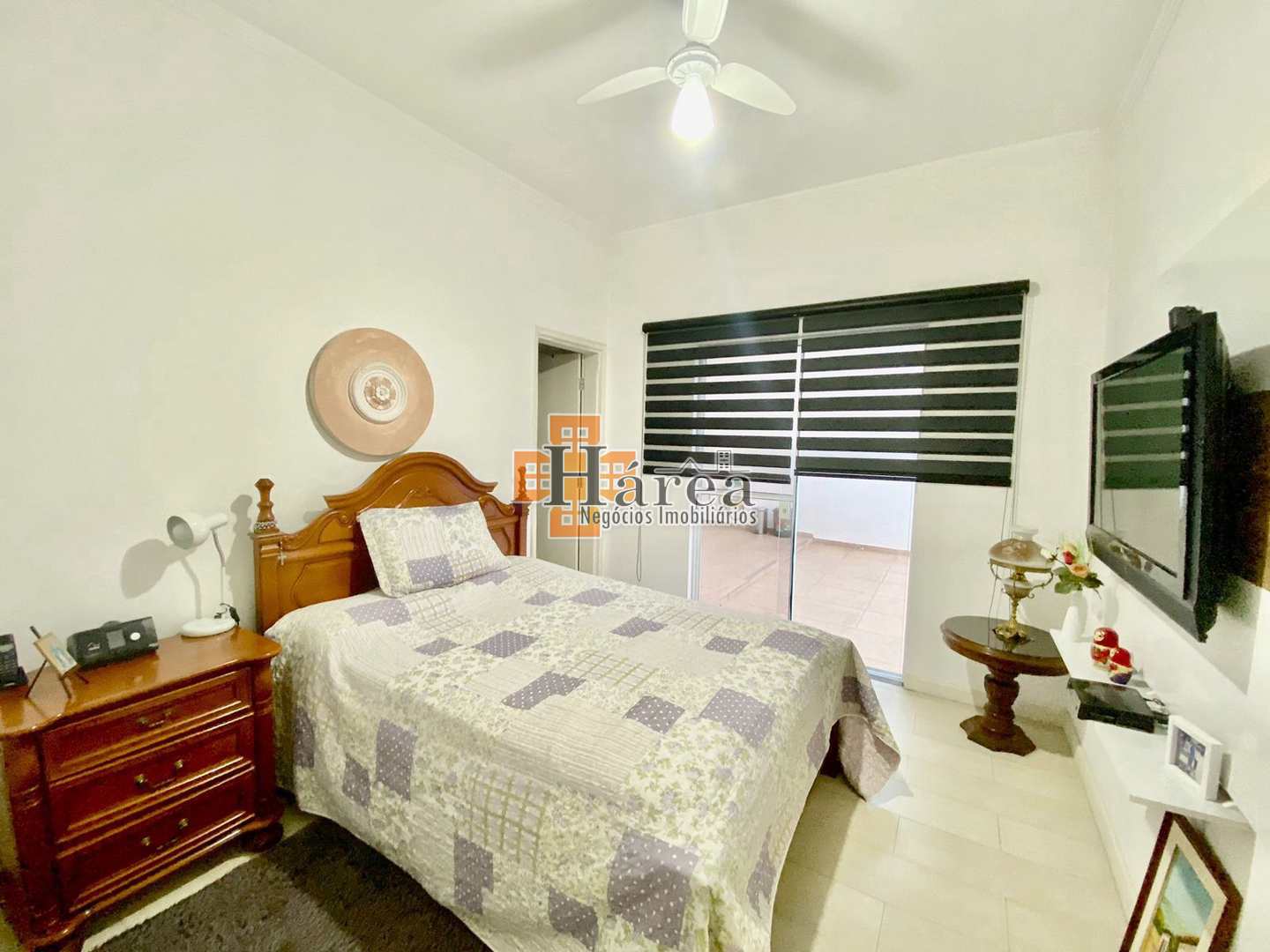 Sobrado à venda com 4 quartos, 300m² - Foto 2