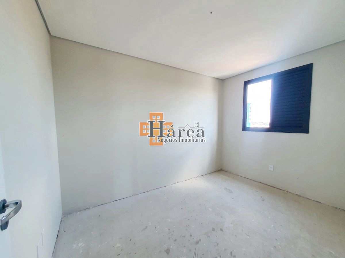 Apartamento à venda com 2 quartos, 70m² - Foto 14