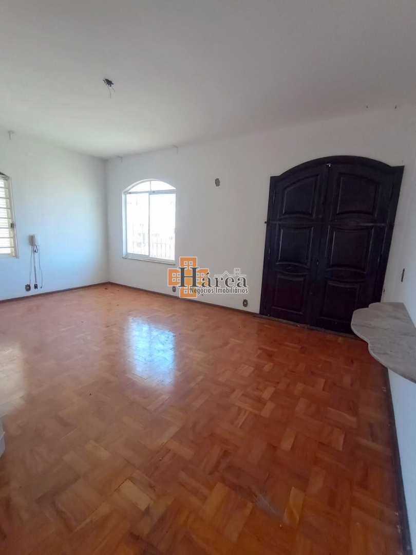 Casa à venda com 4 quartos, 300m² - Foto 18