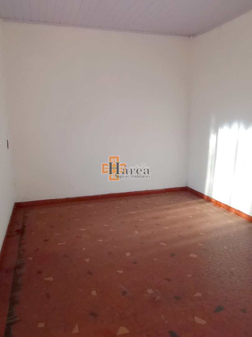 Casa à venda com 4 quartos, 300m² - Foto 43