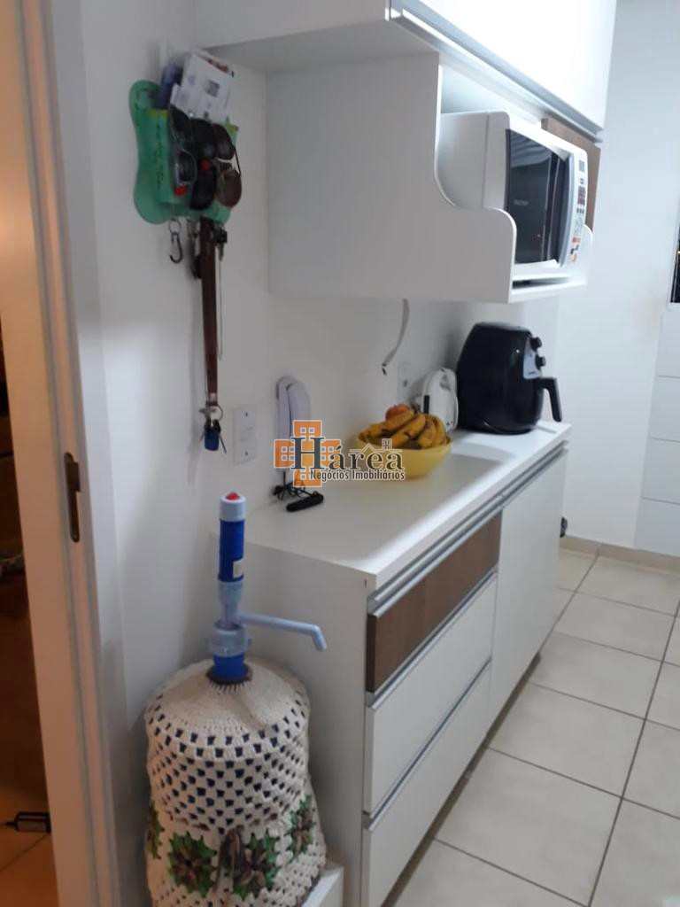 Apartamento à venda com 2 quartos, 52m² - Foto 11