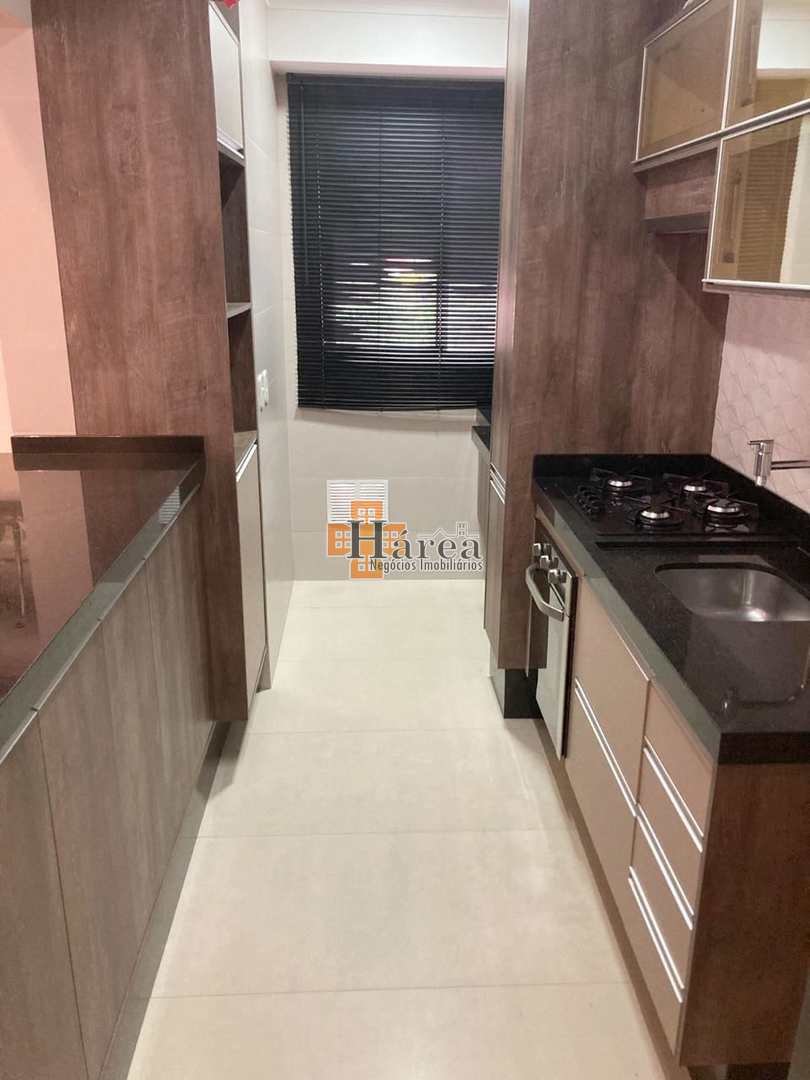 Apartamento à venda com 2 quartos, 66m² - Foto 8