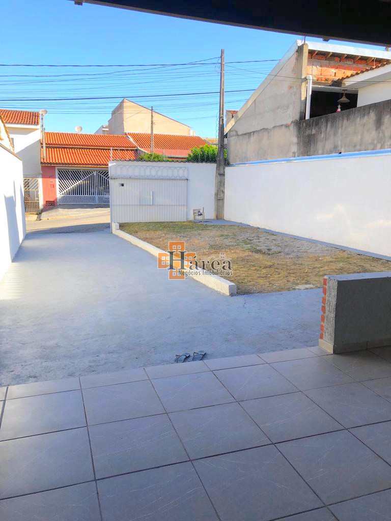 Casa à venda com 1 quarto, 53m² - Foto 3