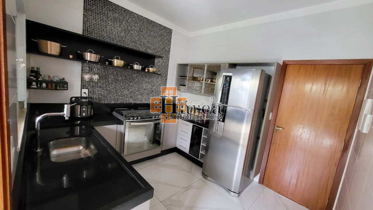 Sobrado à venda com 3 quartos, 130m² - Foto 6