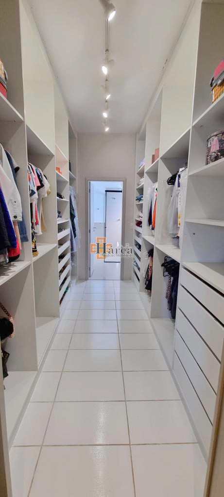 Sobrado à venda com 4 quartos, 325m² - Foto 10