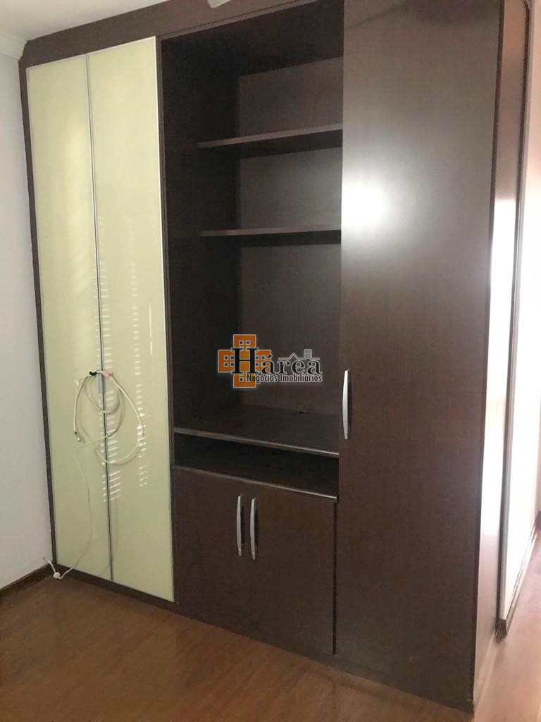 Casa à venda com 4 quartos, 185m² - Foto 18