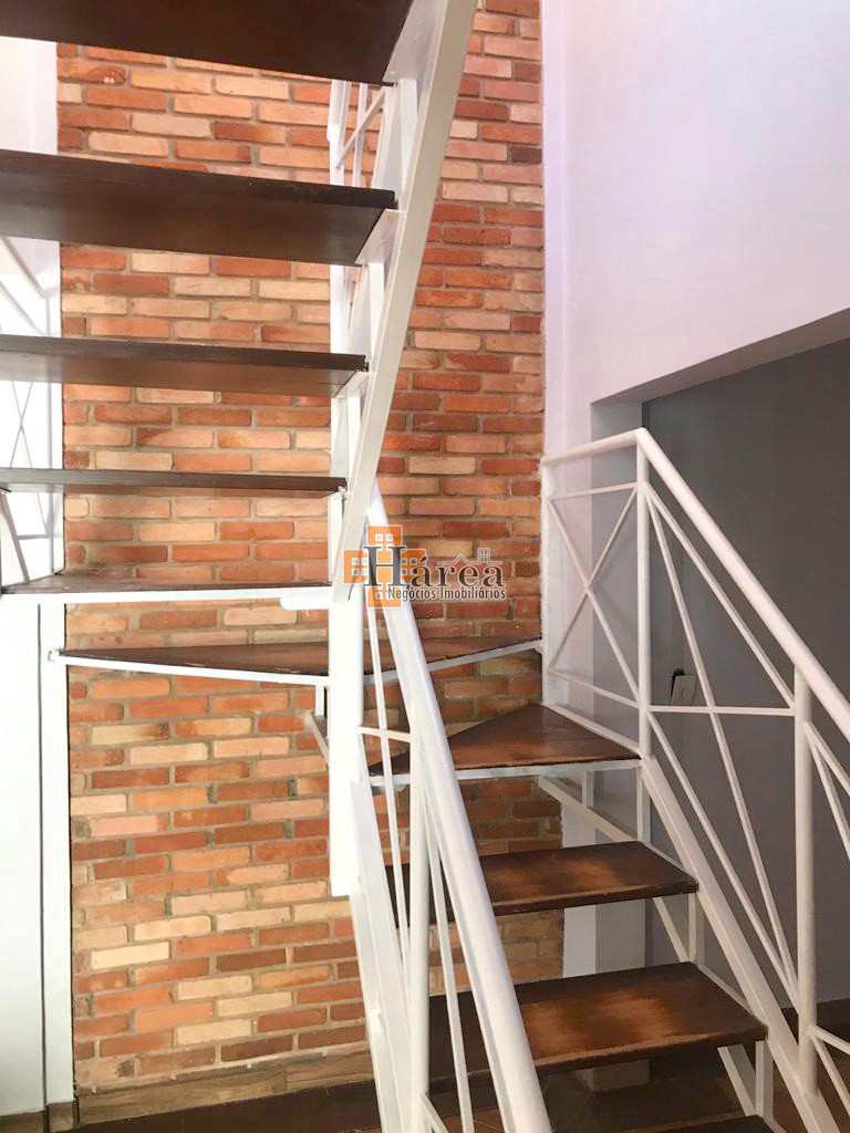 Casa à venda com 4 quartos, 185m² - Foto 11