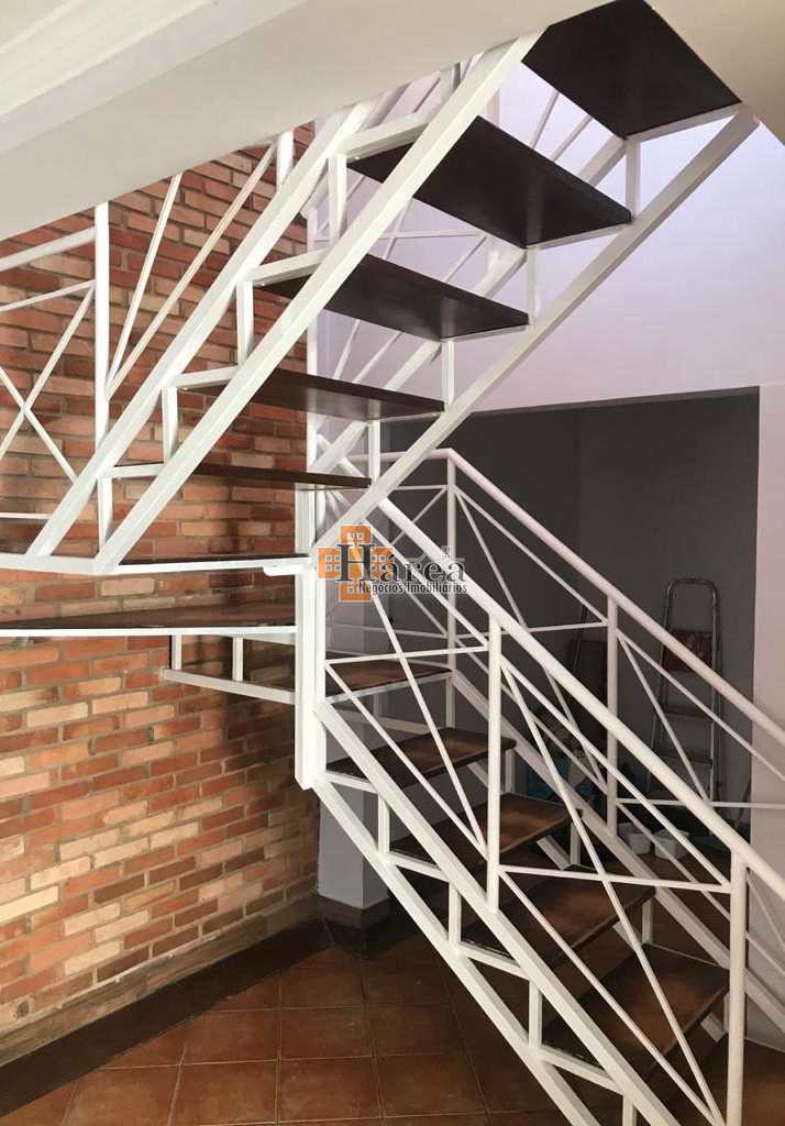 Casa à venda com 4 quartos, 185m² - Foto 10