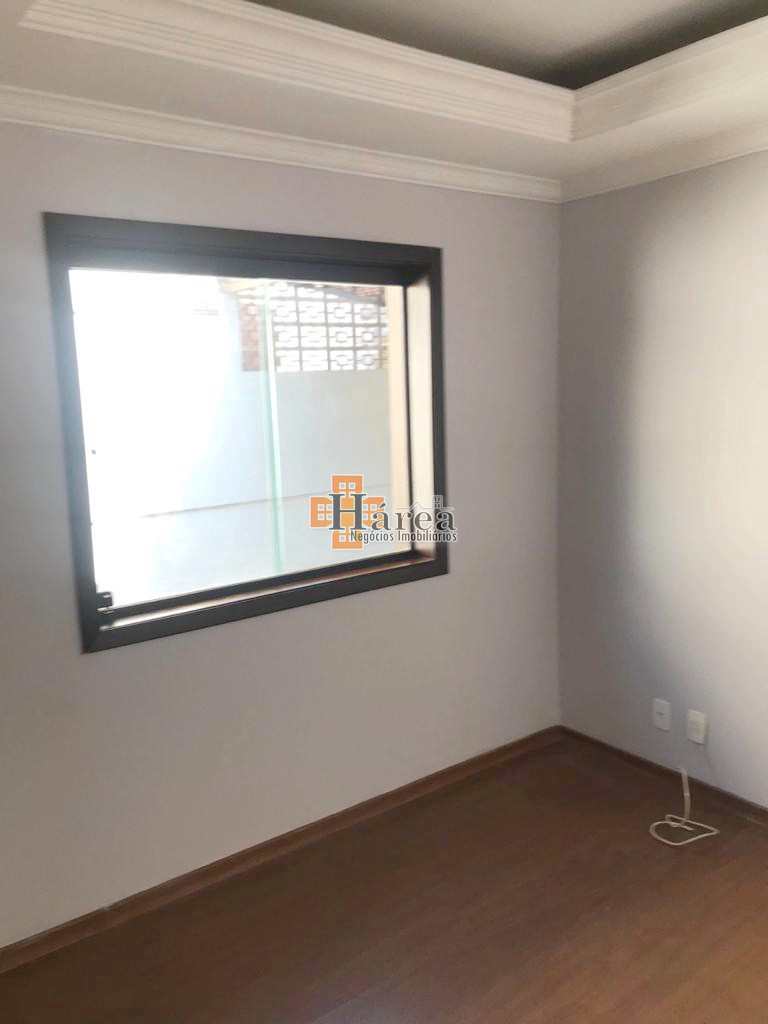 Casa à venda com 4 quartos, 185m² - Foto 7