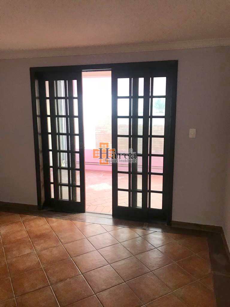 Casa à venda com 4 quartos, 185m² - Foto 4