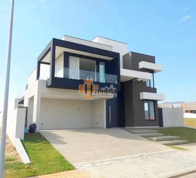 Sobrado à venda com 4 quartos, 380m² - Foto 1