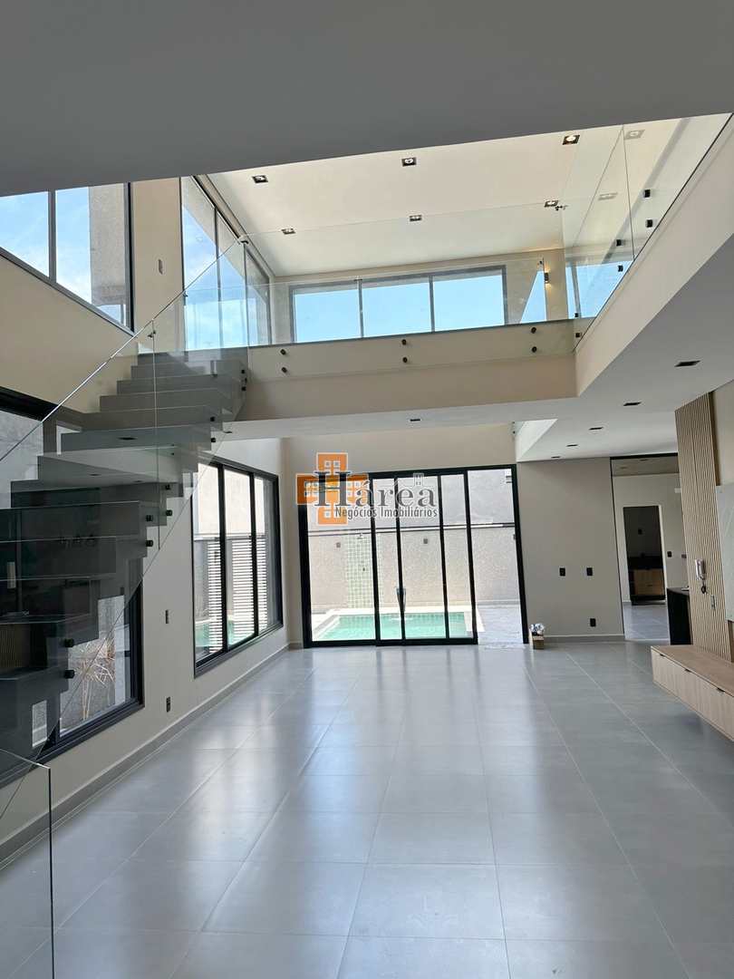 Sobrado à venda com 3 quartos, 285m² - Foto 2