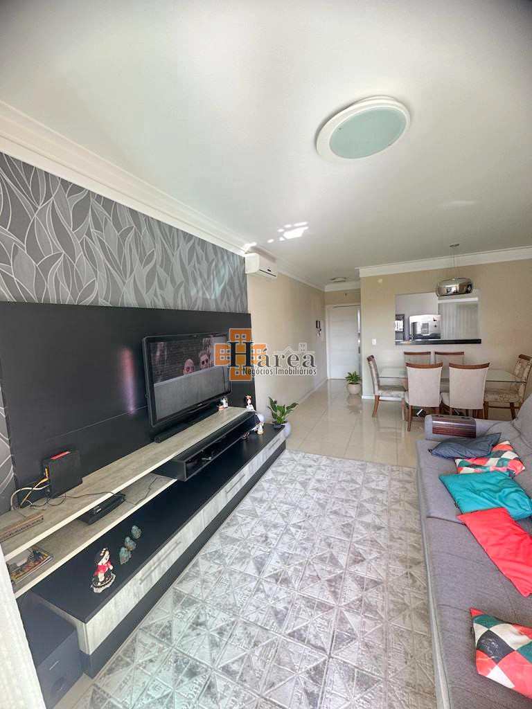 Apartamento à venda com 3 quartos, 105m² - Foto 4