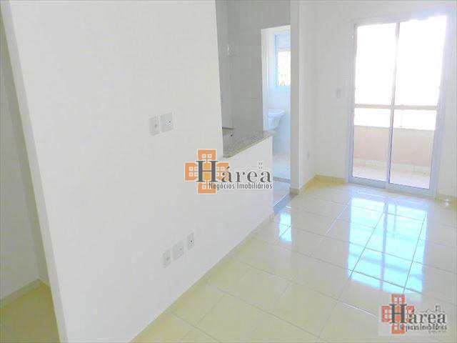 Apartamento à venda com 2 quartos, 58m² - Foto 2