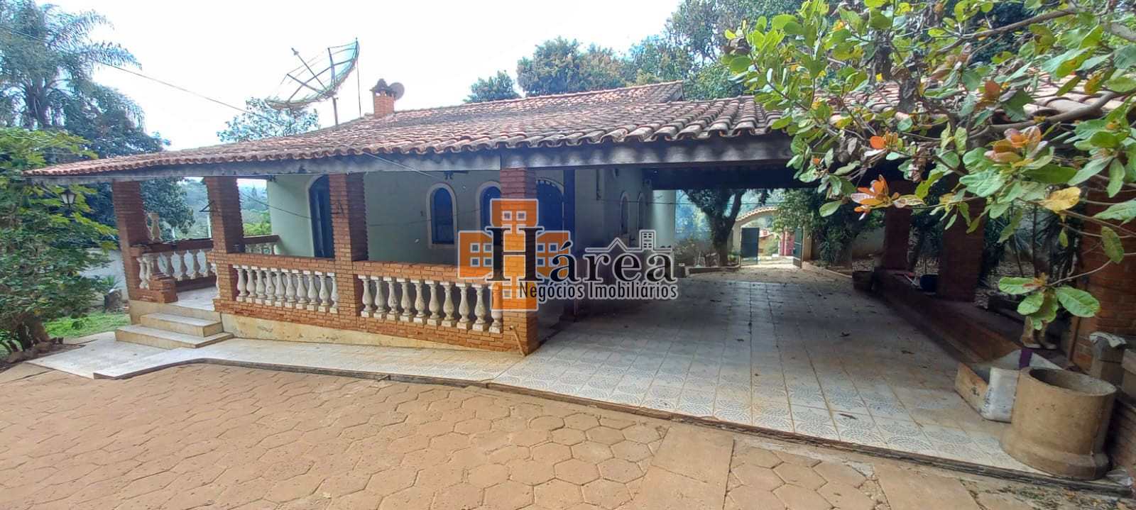 Fazenda à venda com 2 quartos, 300m² - Foto 2