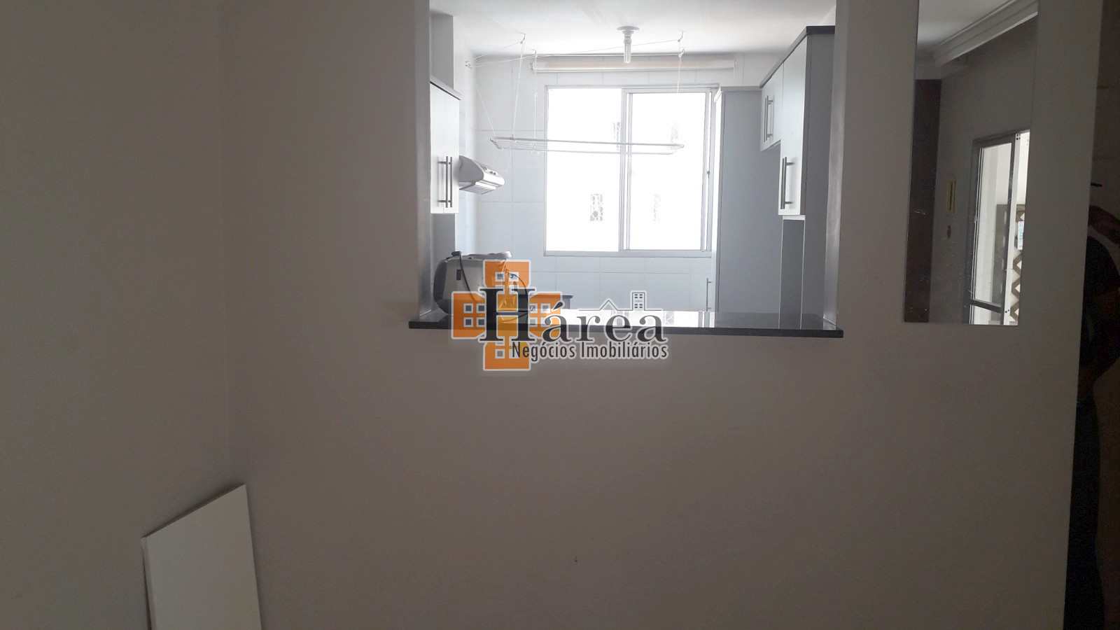 Apartamento à venda com 3 quartos, 72m² - Foto 2