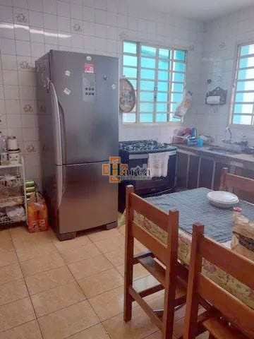 Sobrado à venda com 3 quartos, 181m² - Foto 6