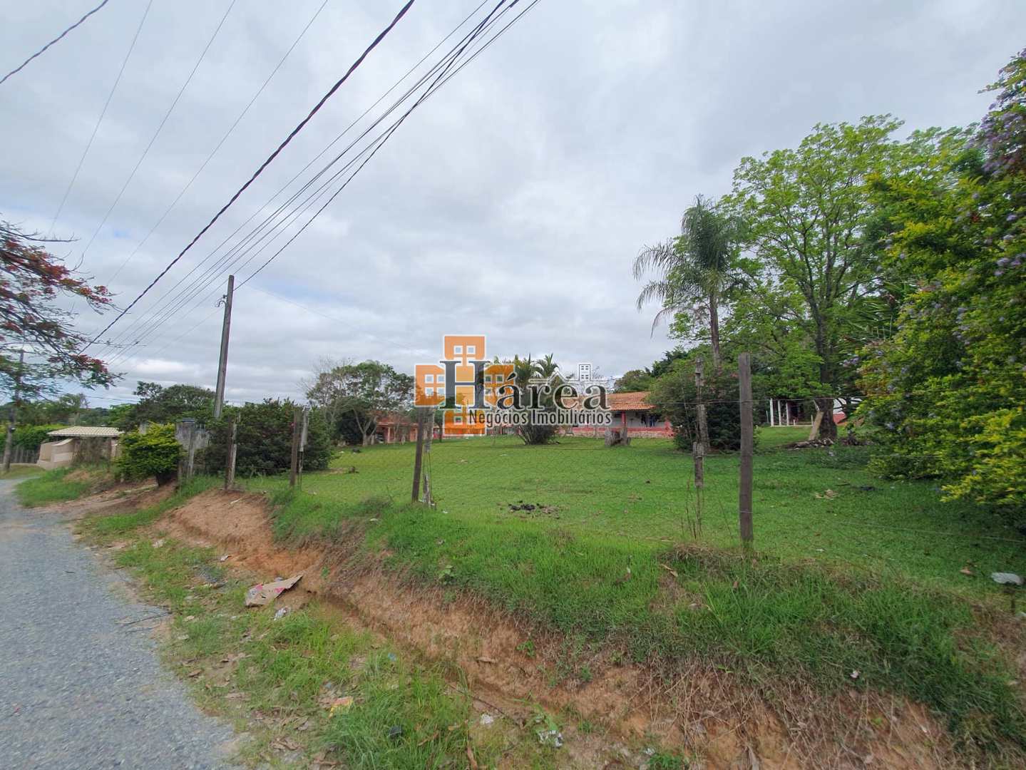 Fazenda à venda com 4 quartos, 179m² - Foto 1