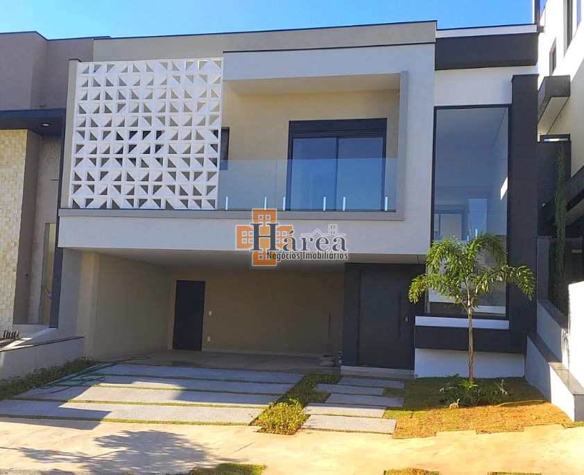 Sobrado à venda com 3 quartos, 207m² - Foto 1