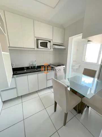 Apartamento à venda com 2 quartos, 61m² - Foto 5