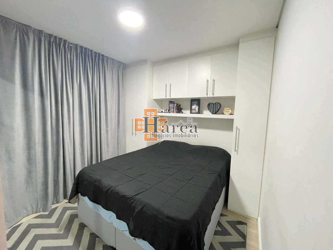 Apartamento à venda com 2 quartos, 61m² - Foto 5