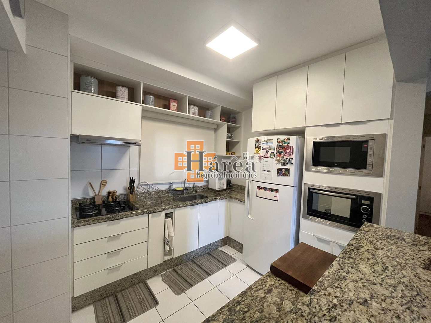 Apartamento à venda com 3 quartos, 87m² - Foto 4