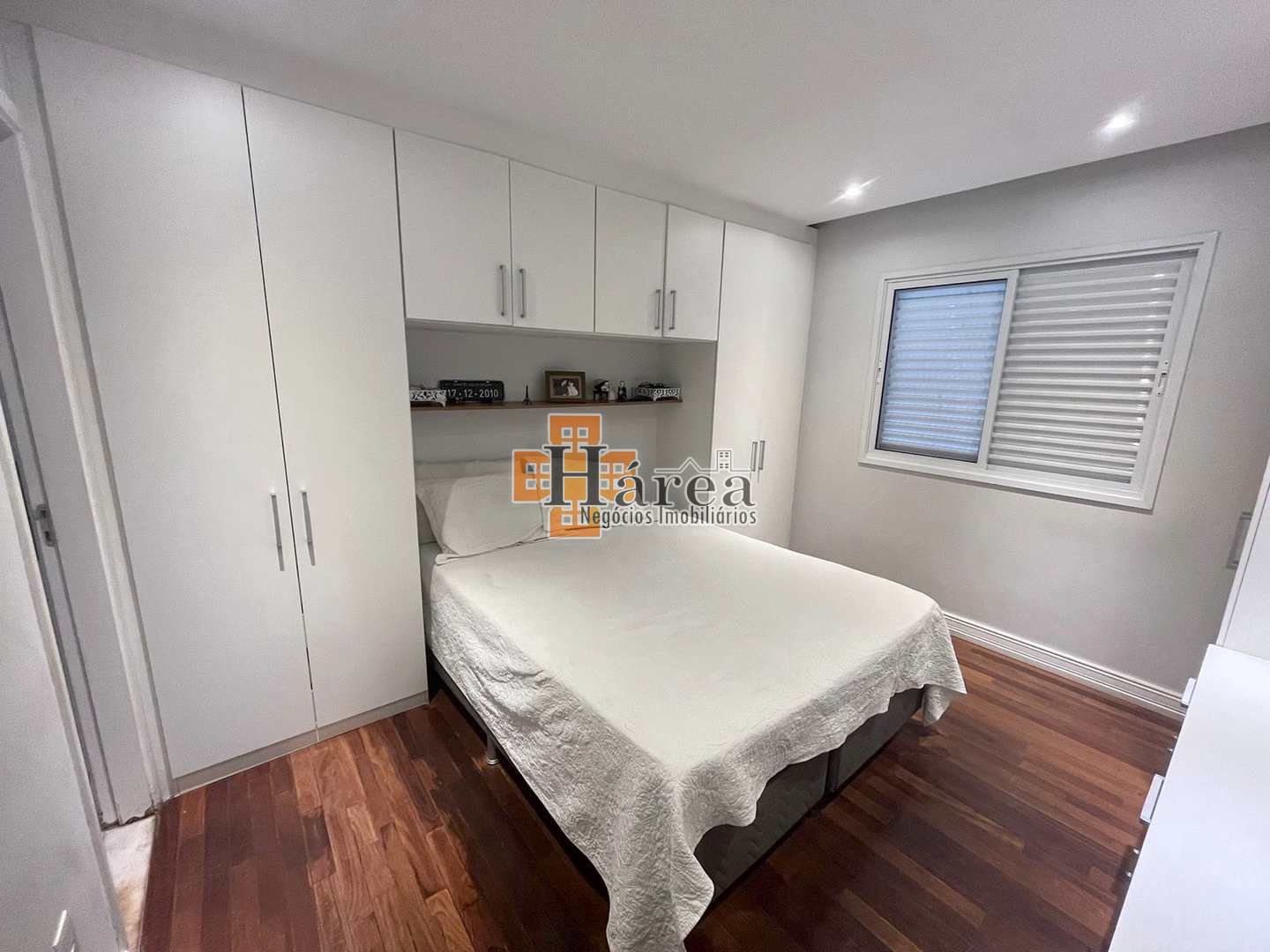 Apartamento à venda com 3 quartos, 87m² - Foto 7