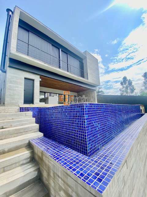 Sobrado à venda com 3 quartos, 333m² - Foto 14