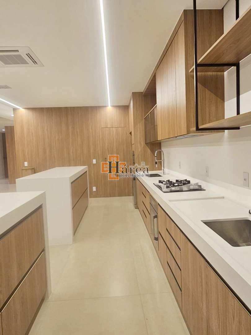 Sobrado à venda com 4 quartos, 450m² - Foto 38