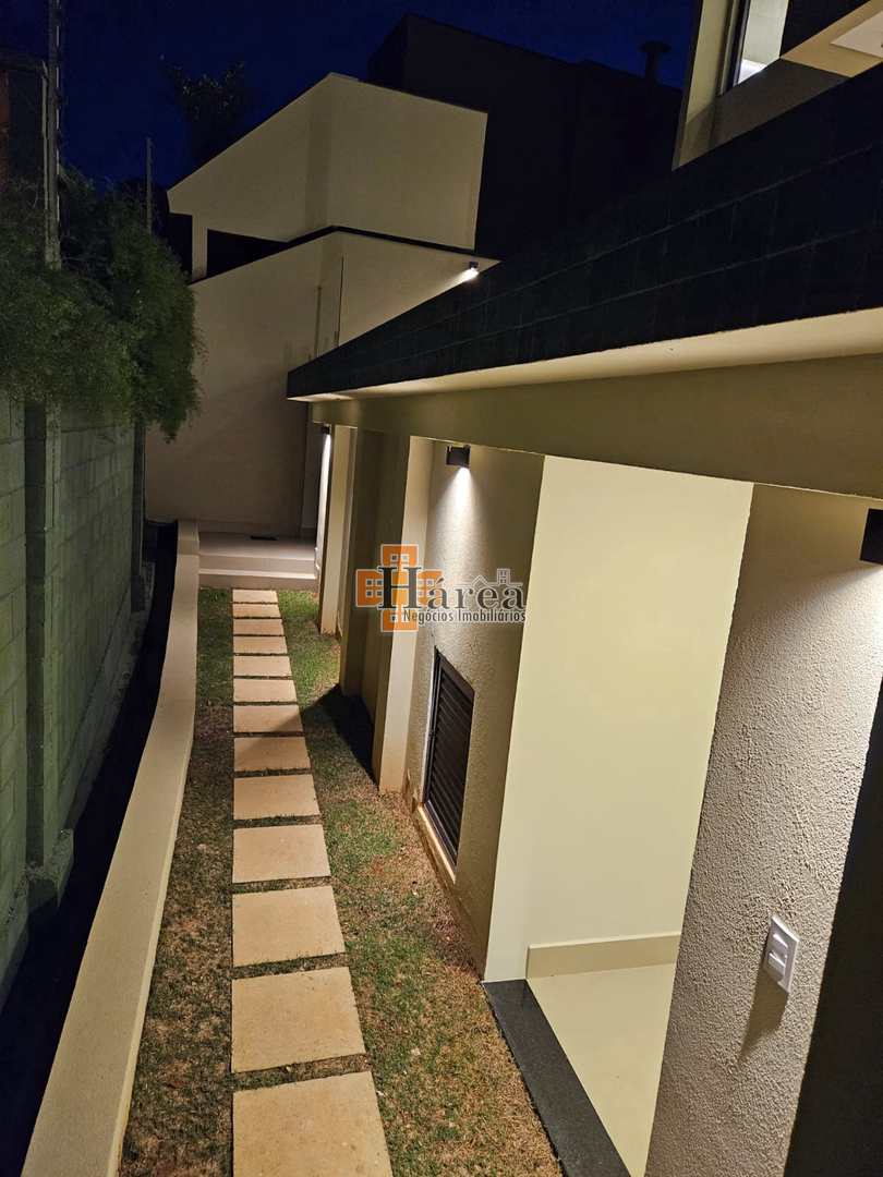 Sobrado à venda com 4 quartos, 450m² - Foto 49