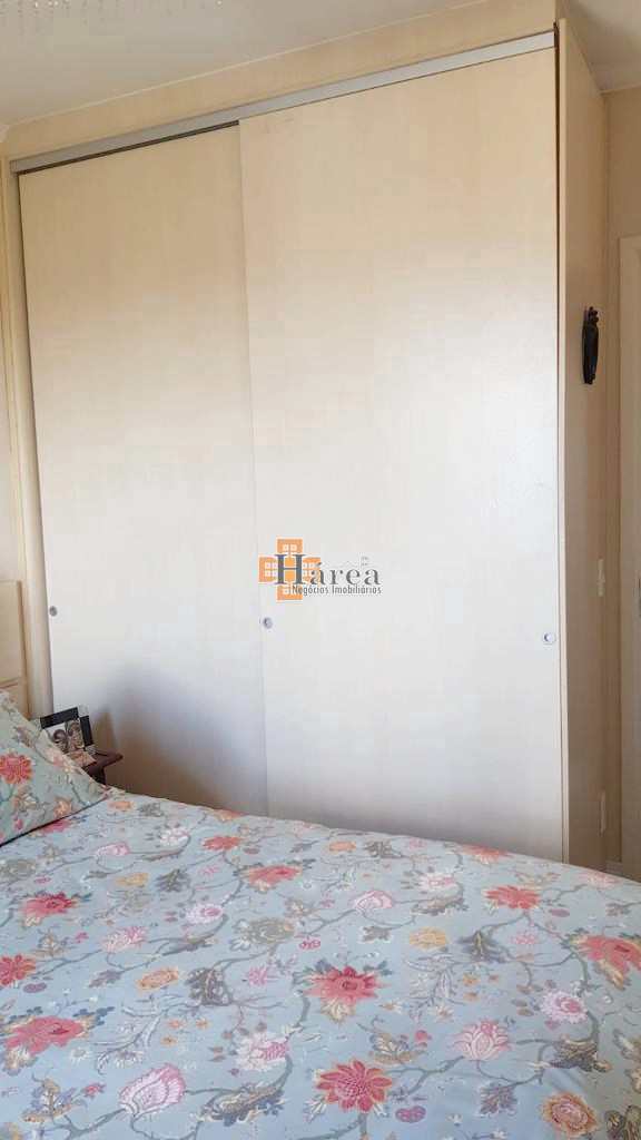 Apartamento à venda com 2 quartos, 60m² - Foto 15