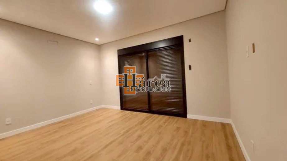 Sobrado à venda com 3 quartos, 294m² - Foto 10