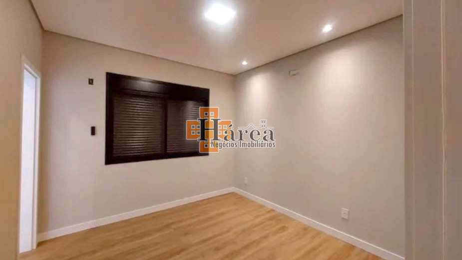 Sobrado à venda com 3 quartos, 294m² - Foto 9