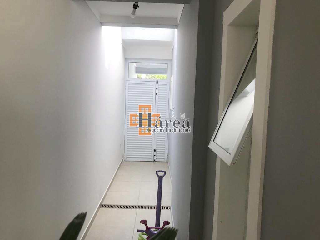 Sobrado à venda com 3 quartos, 234m² - Foto 55