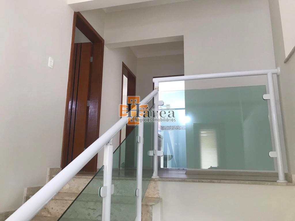 Sobrado à venda com 3 quartos, 234m² - Foto 12