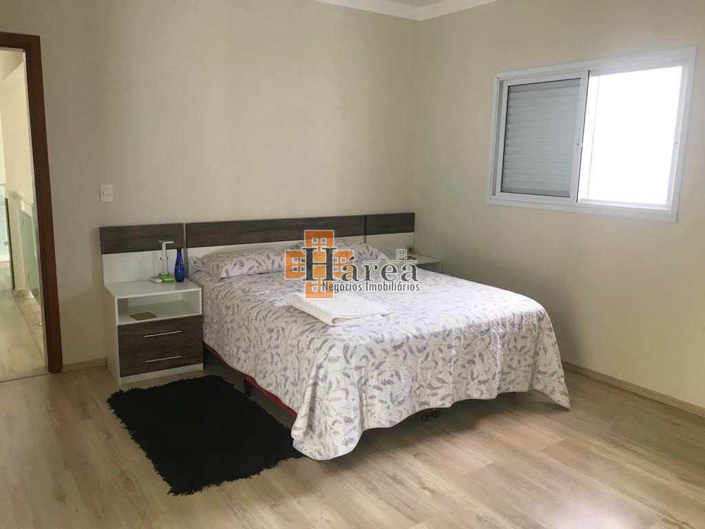 Sobrado à venda com 3 quartos, 234m² - Foto 25