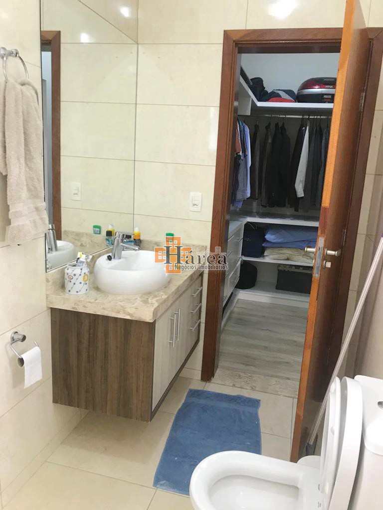 Sobrado à venda com 3 quartos, 234m² - Foto 36