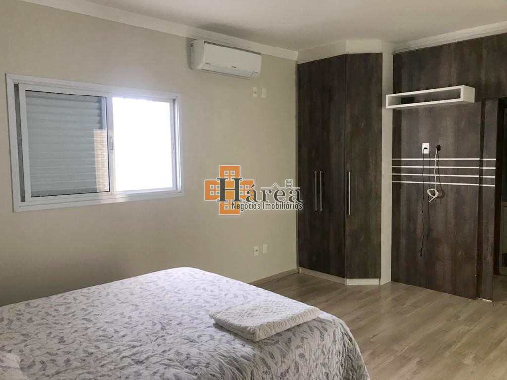 Sobrado à venda com 3 quartos, 234m² - Foto 21