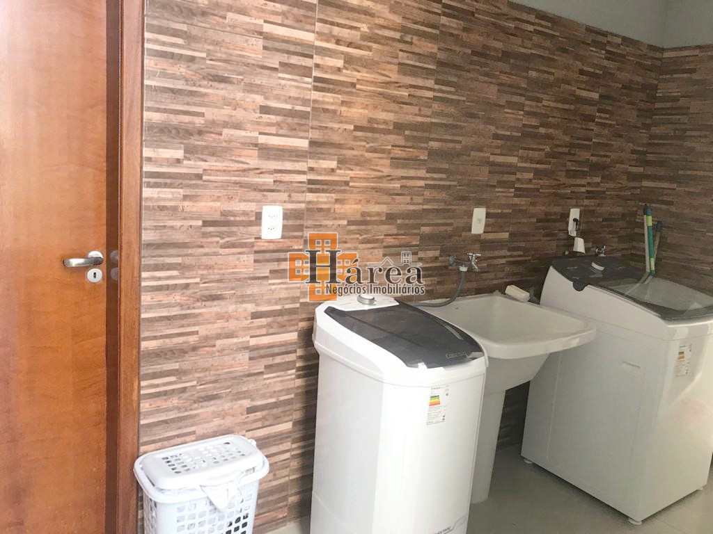 Sobrado à venda com 3 quartos, 234m² - Foto 45