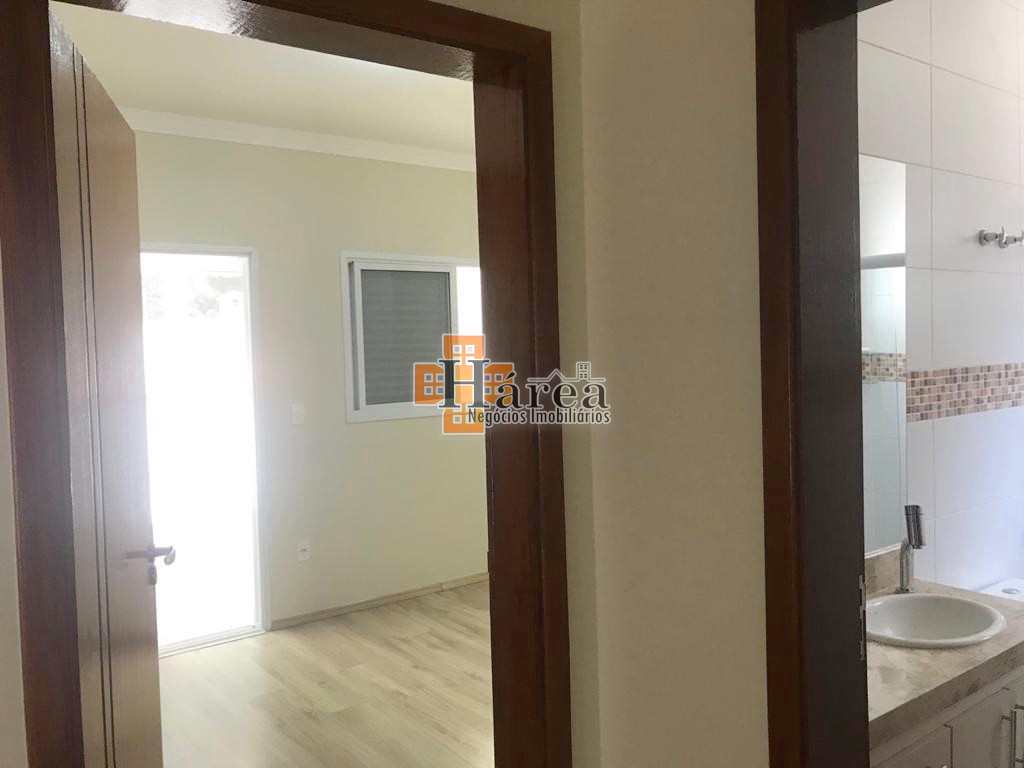 Sobrado à venda com 3 quartos, 234m² - Foto 27