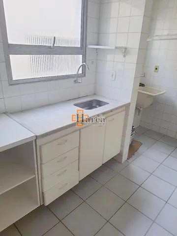 Apartamento para alugar com 3 quartos, 95m² - Foto 10